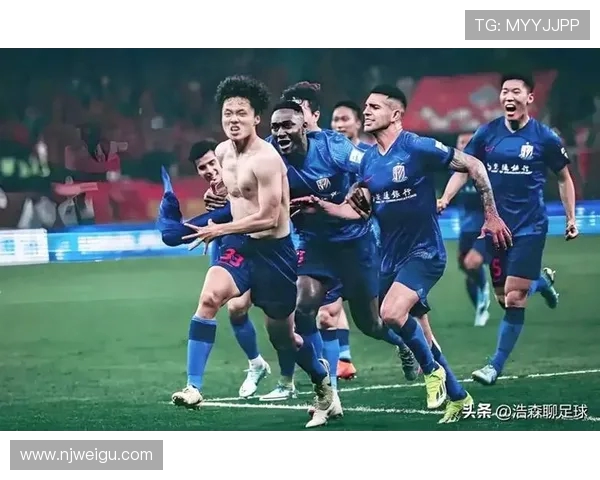 上海足球队速度表现数据分析揭示球队竞技状态与战术优势 上海足球队速度表现数据分析揭示球队竞技状态与战术优势