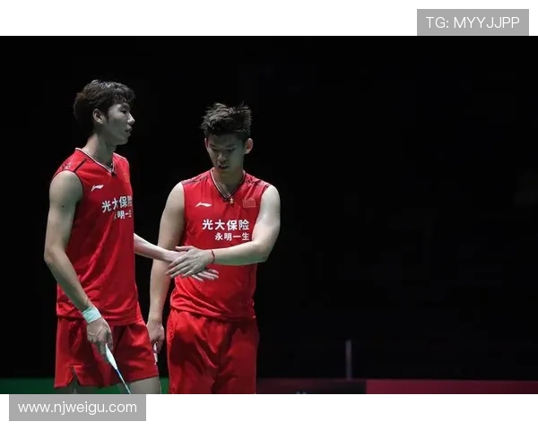 北京羽毛球队实力之争引发热议球迷观点各异分析深入 北京羽毛球队实力之争引发热议球迷观点各异分析深入