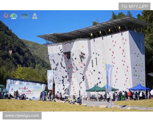 南京攀岩队在全国个人能力排行榜中荣获第五名展现出色实力与潜力 南京攀岩队在全国个人能力排行榜中荣获第五名展现出色实力与潜力