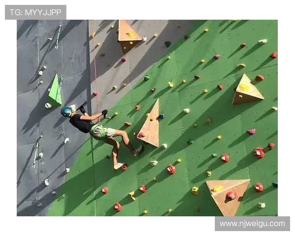 攀岩深度分析:揭秘北京攀岩队的区域防守策略与战术应用 攀岩深度分析:揭秘北京攀岩队的区域防守策略与战术应用