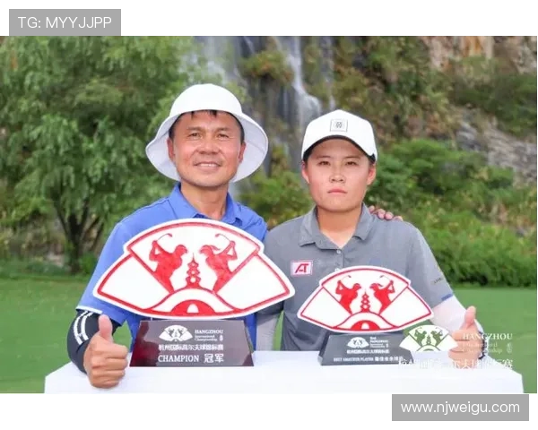 杭州飞盘队在世界攀岩锦标赛中以64分领先其他队伍展现强大实力 杭州飞盘队在世界攀岩锦标赛中以64分领先其他队伍展现强大实力