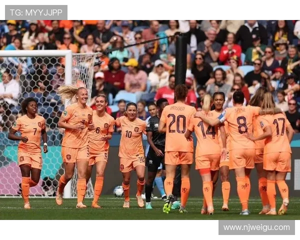 南非女足与荷兰女足激战正酣谁将晋级世界杯淘汰赛阶段 南非女足与荷兰女足激战正酣谁将晋级世界杯淘汰赛阶段