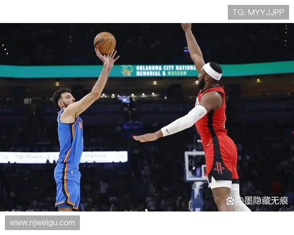 火箭与雷霆在2016至2017赛季季后赛中的激烈对决与精彩瞬间回顾 火箭与雷霆在2016至2017赛季季后赛中的激烈对决与精彩瞬间回顾