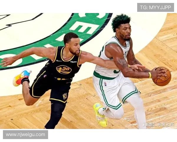 马库斯斯马特的篮球之路与成长历程探讨