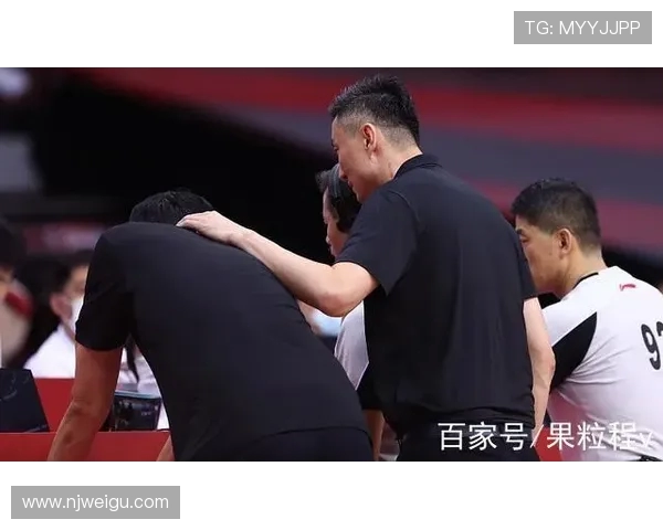 杭州篮球队意识争议引发热议球迷对战术与团队配合的不同看法