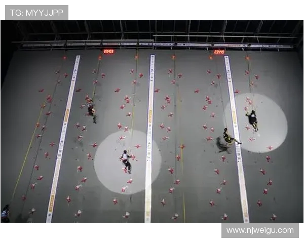 重庆攀岩队转型之路：机遇与挑战并存的攀岩评论分析